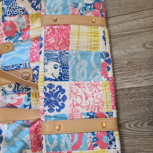 Lily Pulitzer Quilted Beach Tote Carry All - Koi Fish Checkered - Picture 13 of 16